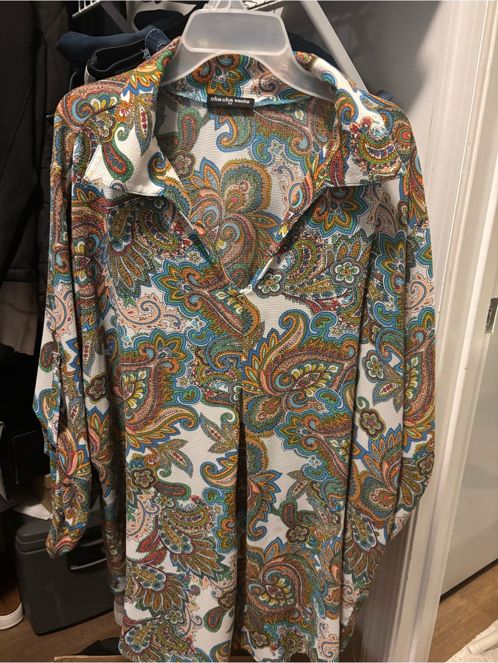 cha cha vente Paisley Button-Front Blouse in White, Blue, Green, Orange